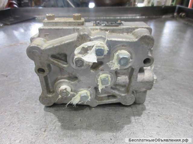 Клапан гидравлический 4472522 hitachi zx