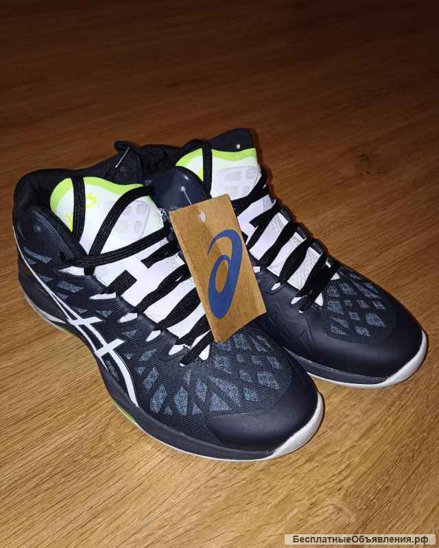 Волейбольные кроссовки Asics