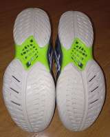 Волейбольные кроссовки Asics