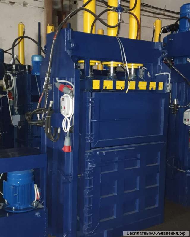 Пресс для сборщиков ТБО модель ПГП-45 Профи
