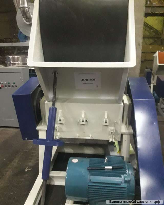 Дробилка для целых овощных ящиков и канистр с большой производительностью DSNL - 800