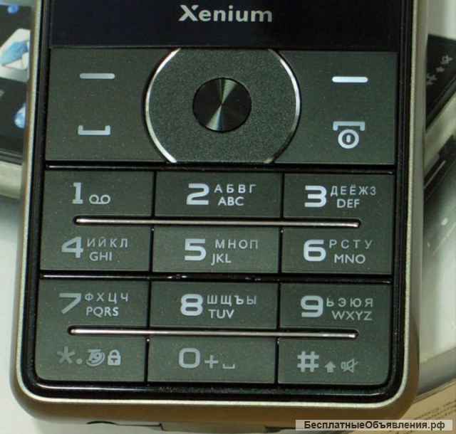 Новый Philips Xenium X1560 (Ростест, комплект)