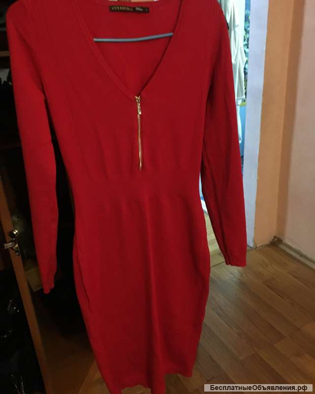 Обтягивающее платье Love Republic