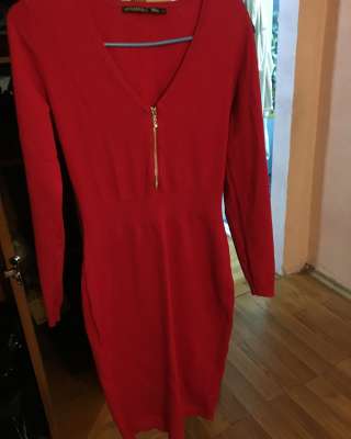 Обтягивающее платье Love Republic