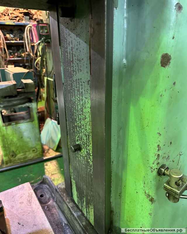 Вертикальный сверлильный станок 2н150-2