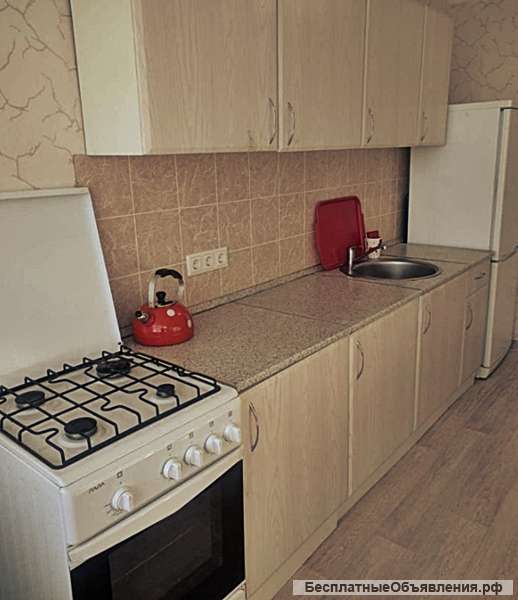 Сдаю 1к.кв. пр. Космонавтов 3/9кирп. 36м. ремонт
