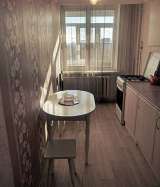 Сдаю 1к.кв. пр. Космонавтов 3/9кирп. 36м. ремонт