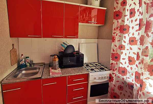 Сдаю 2к.кв. пр. Соколова 9/9кирп. 46м. ремонт