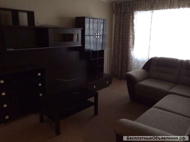 2-к, Лебедя-24, Остряки