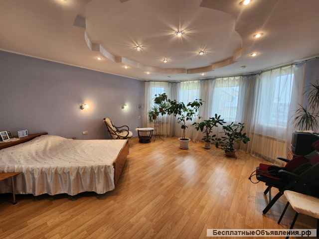 Двухэтажный коттедж в 5км от Минска Участок 15.86 соток