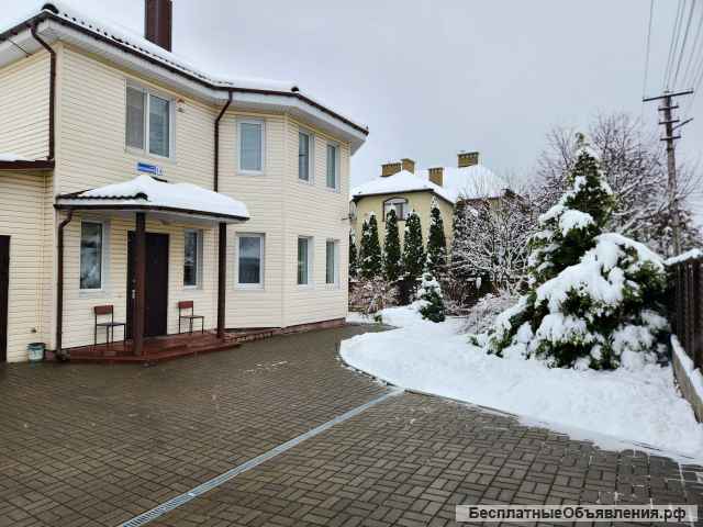 Двухэтажный коттедж в 5км от Минска Участок 15.86 соток