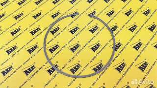 Стопорное кольцо OEM 025067