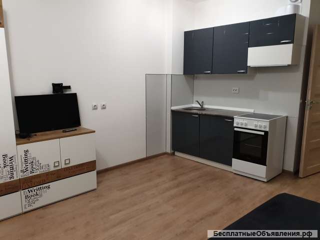 1к. кв.-студия, 30м2, СПб, пр. Ветеранов, д.171, к.2, ЕВР, з/л, метро пр. Ветеранов-25м/транс.