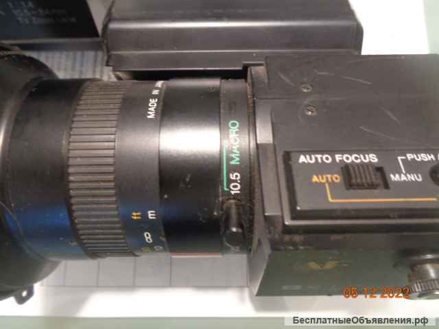 V Zoom Lens AF 8X 1:1.4 10.5 >>>84 mm