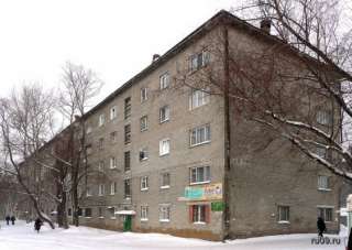 1-к гостинка, Колхозная 9