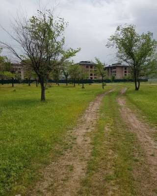 Участок в отличном развивающимся районе города Бишкек. Район Ауца, Ницца 5 соток элит.район