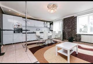 Прекрасный дом ул. Пригородная, 376/ 157/ 40, кирп.