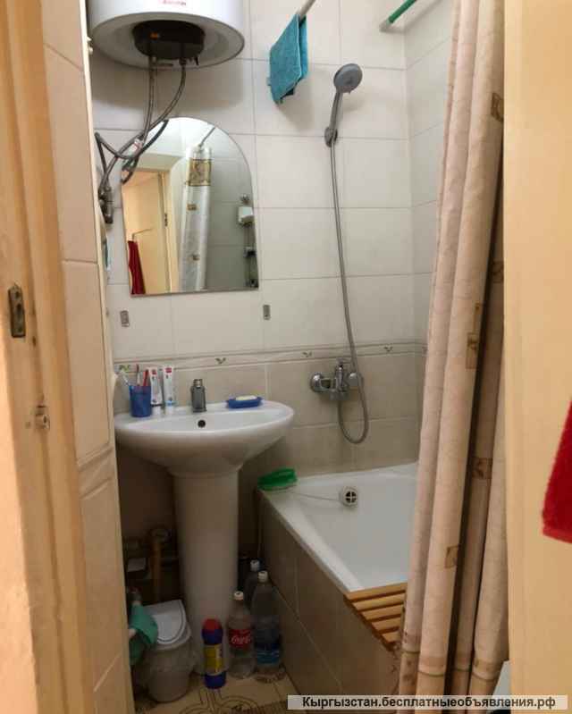 4-комнатную квартиру, Западный Автовокзал, 57 000 $, б/п