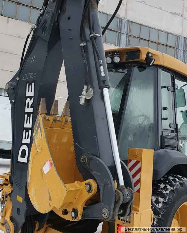 Экскаватор-погрузчик John Deere 325K