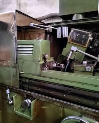 5Д822В станок резьбошлифовальный универсальный