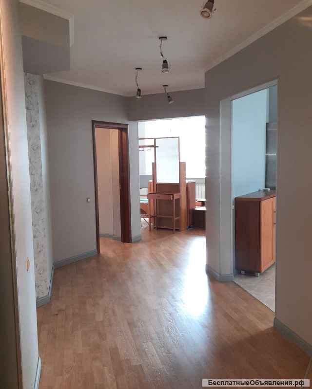 Поклейка обоев любой сложности