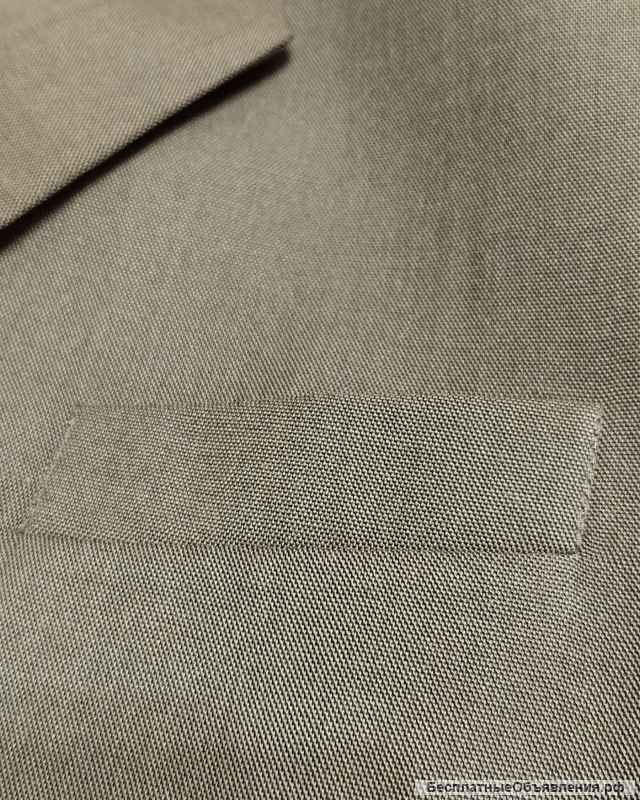 Новый мужской костюм