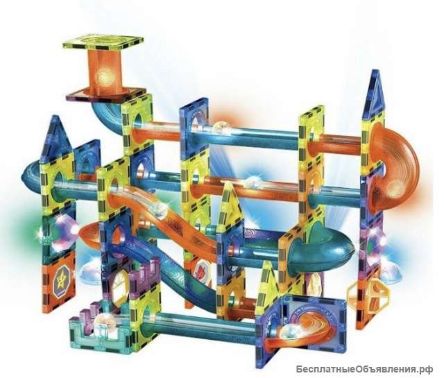 Магнитный конструктор светящийся в темноте в чемоданчике 5608