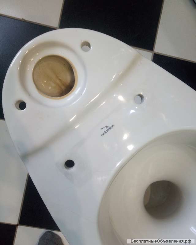 Унитаз РФ белый фаянс б/у