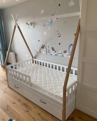 Детских кроваток