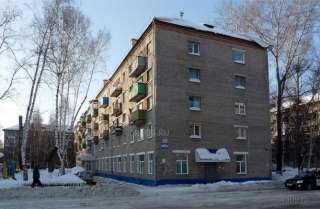 2-к квартира, Карташова 39