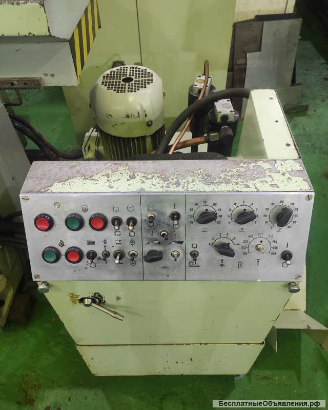 Плоскошлифовальный станок 3е711аф1