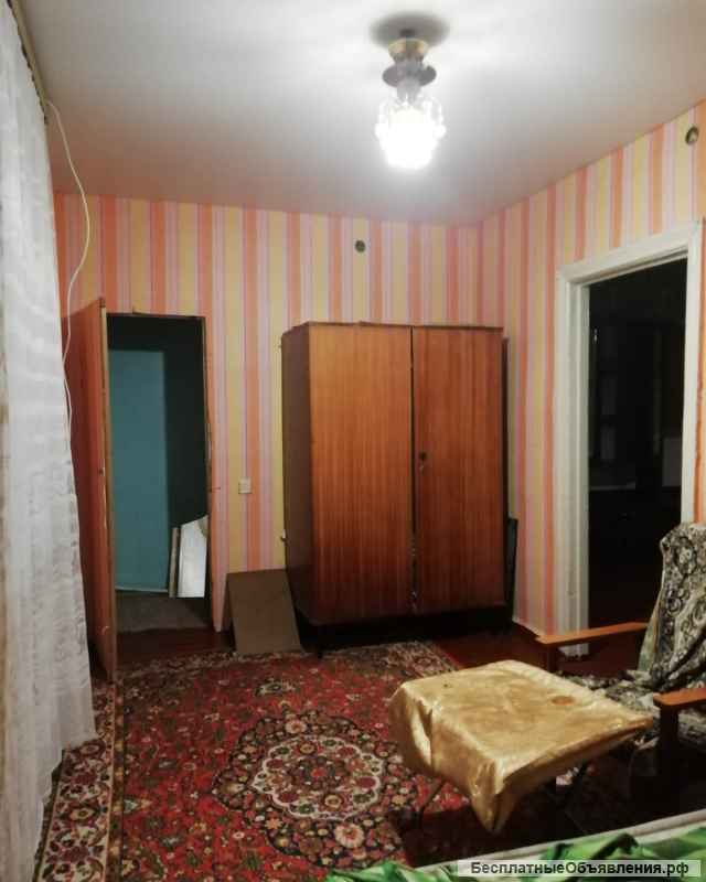 677 Продам 2х ком квартиру в г. Новошахтинск