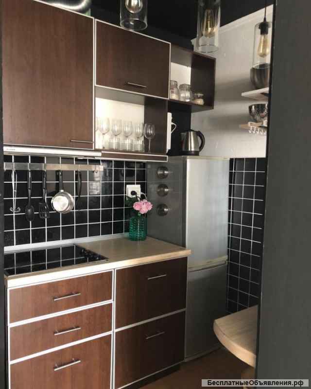 Сдаю 2к.кв. пр. Королева 16/16п. 80м. ремонт