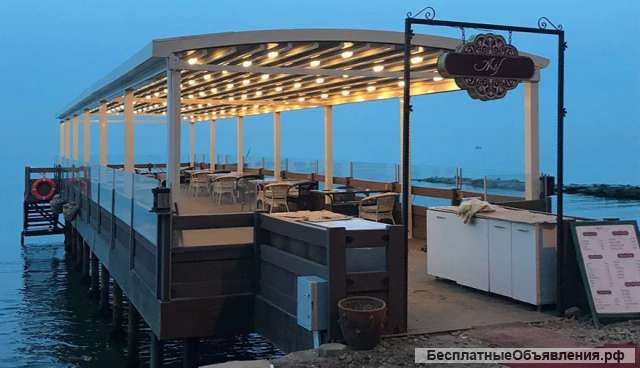 Пергола изогнутая отдельно стоящая