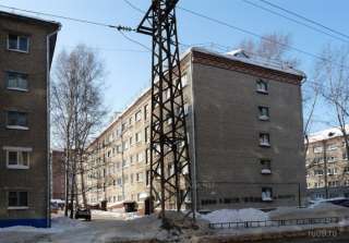 1-к секционка, Енисейская 17