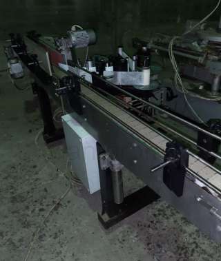 Этикетировочный автомат для банок Arca Dynamic