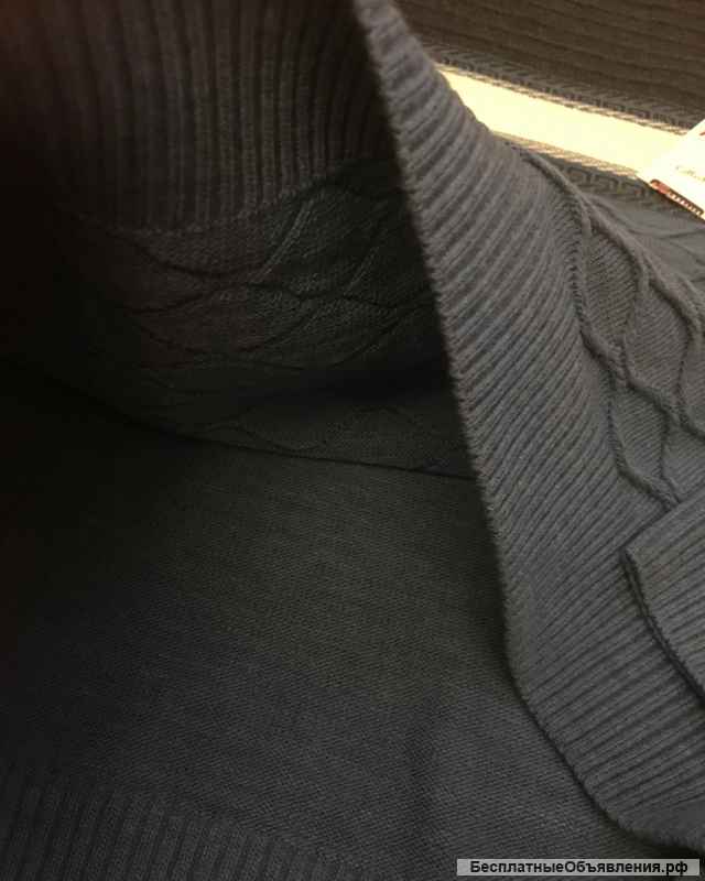 Свитер мужской синий