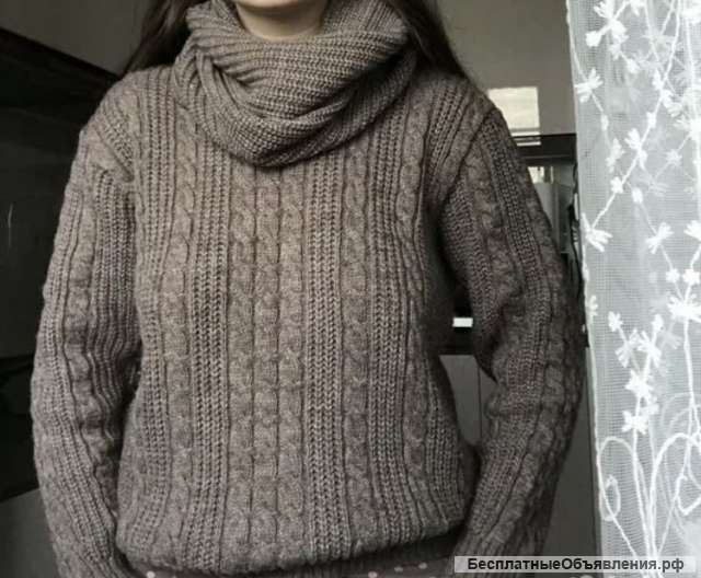 Свитер женский