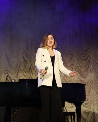 Обучение вокалу