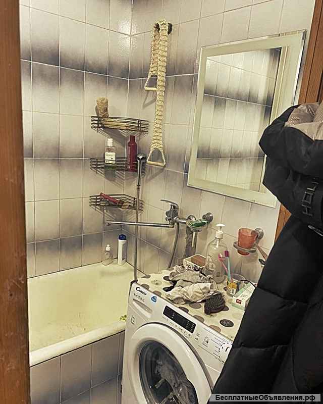 Сдаю 2к.кв. пр. Космонавтов 3/9п. 50м. ремонт