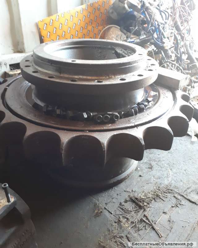 Редуктор хода hitachi zx 450/3 (9263595)
