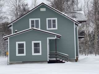 Дом дача коттедж с подключенный газом, теплым полом, крайний к лесу 10-15 соток