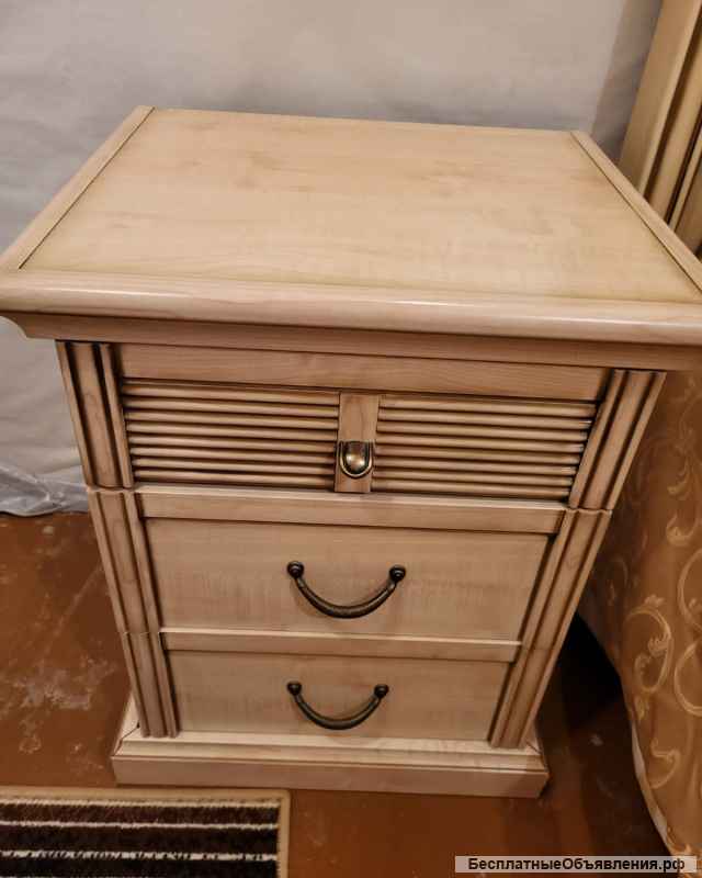 Спальный гарнитур в отличном состоянии