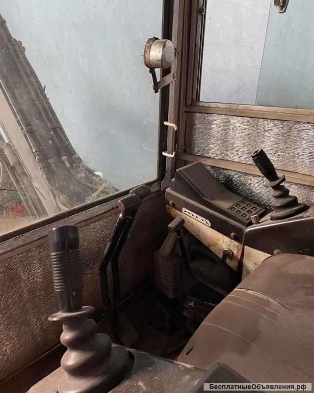 Экскаватор Mitsubishi ME35