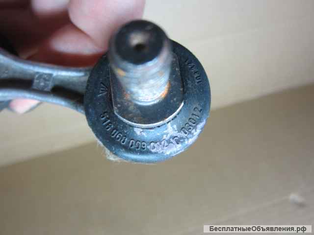 Стойка заднего стабилизатора - Bmw 5 series) E39, M52B23TU