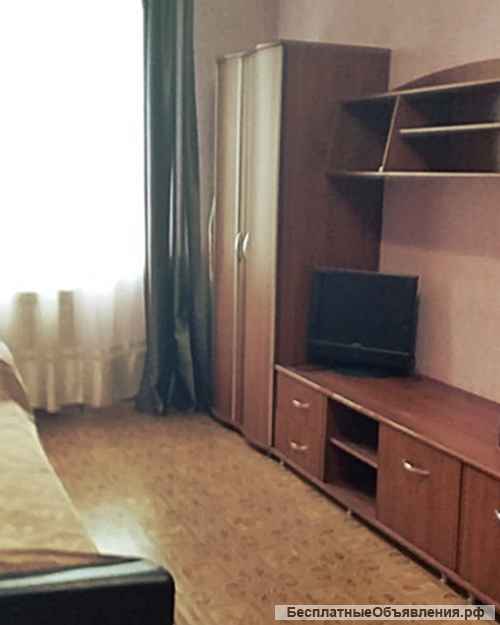 Сдаю 1к.кв. пер. Автомобильный 12/18кирп. 40м. ремонт