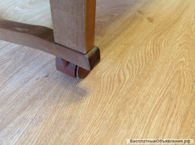 Детская кровать с матрасом и постельным бельем