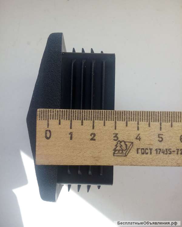 Пластиковая заглушка для профильной трубы 80х80 мм "Домик"