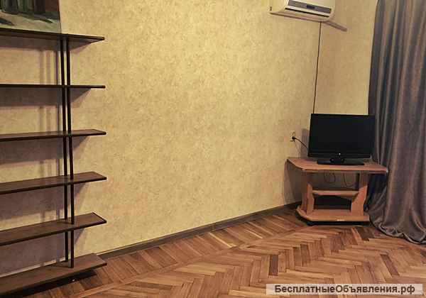 Сдаю 2к.кв. пр. Ленина 3/9кирп. 47м. ремонт