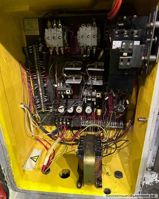 Вертикальный фрезерный станок ВМ127м